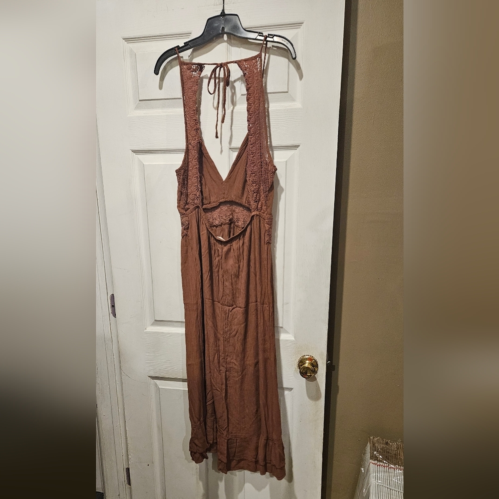 INDULGE DRESS - Picture 2 of 2